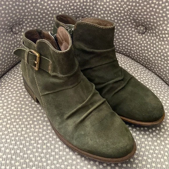Earth brand ankle booties sz 8.5 - Picture 2 of 4